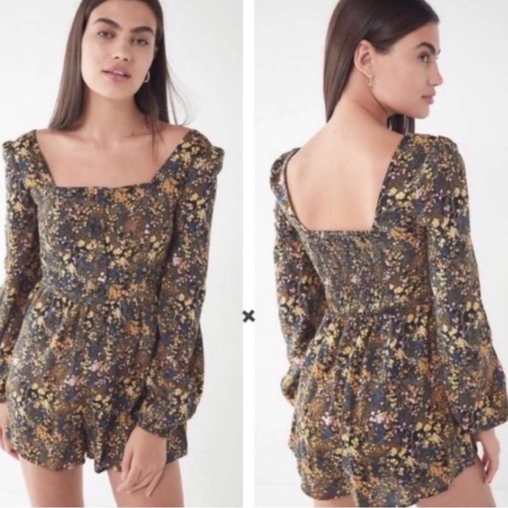 SOLD: Urban Outfitters Paulina Floral Square Neck Romper